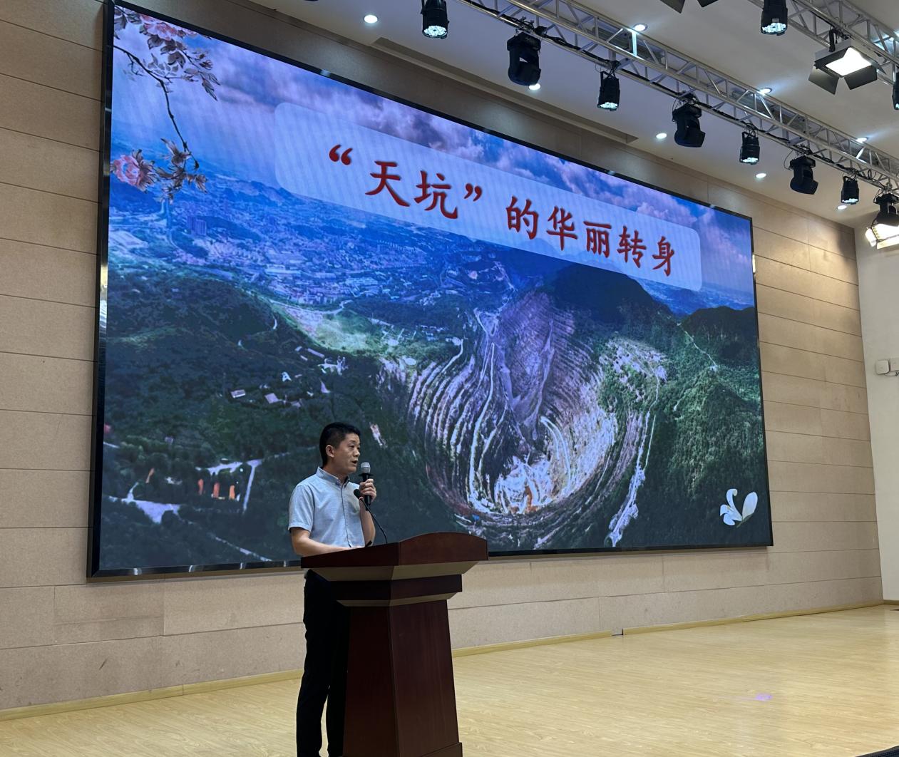 1cdc3f52a1600385dc08f856c171d30