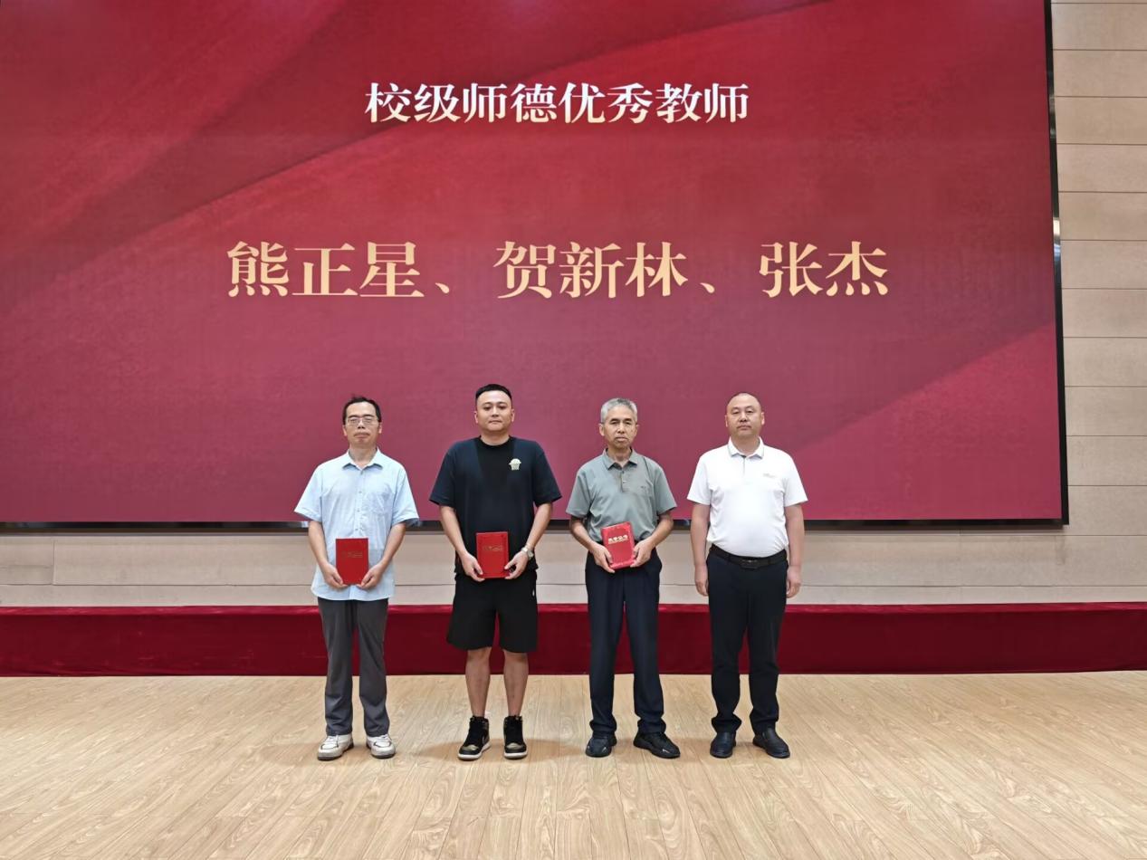 0f56a4b7e9537d9fbacc2aaaabceda09